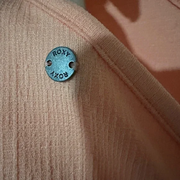 Roxy keepsake cutout - Picture 3 of 4